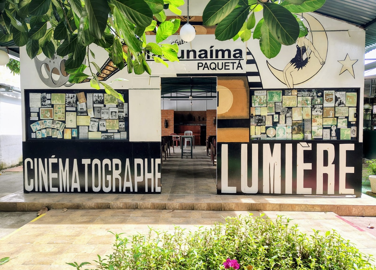 Entrada do Cineclube Macunaíma em Paquetá
